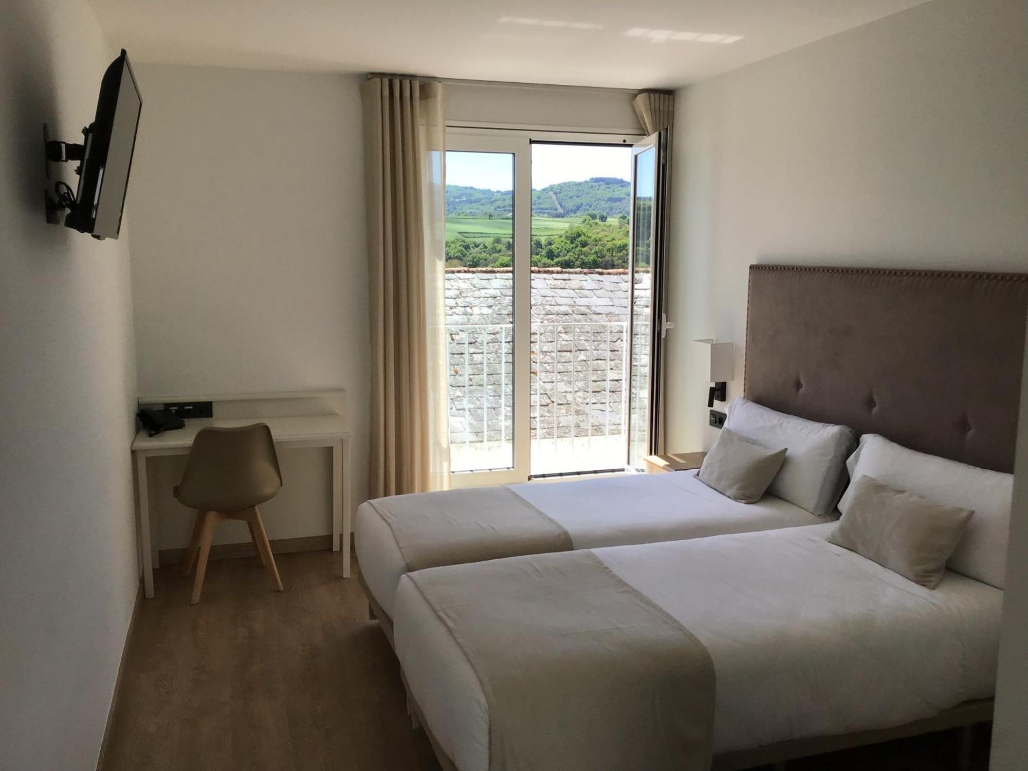 Vistalegre Hotel-Spa Portomarin Bagian luar foto