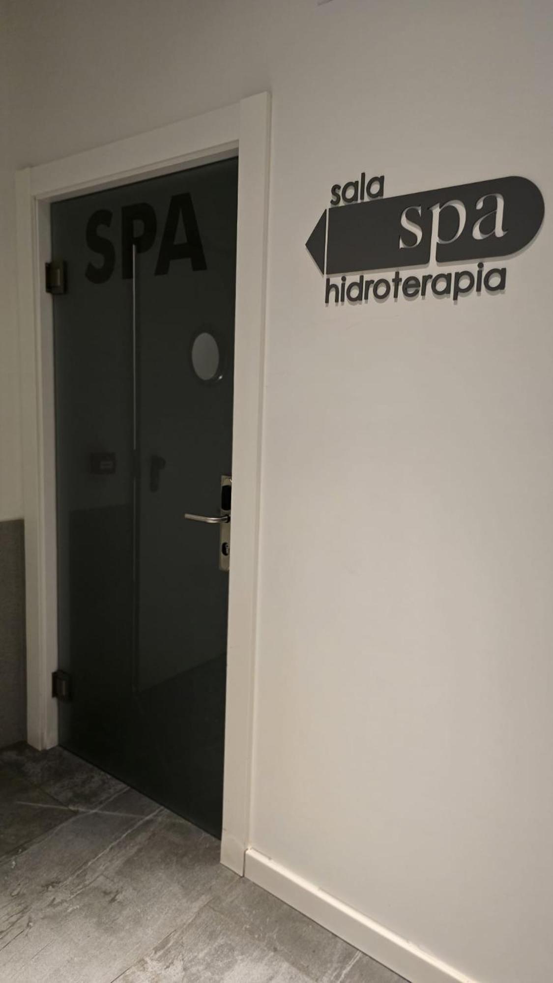 Vistalegre Hotel-Spa Portomarin Bagian luar foto
