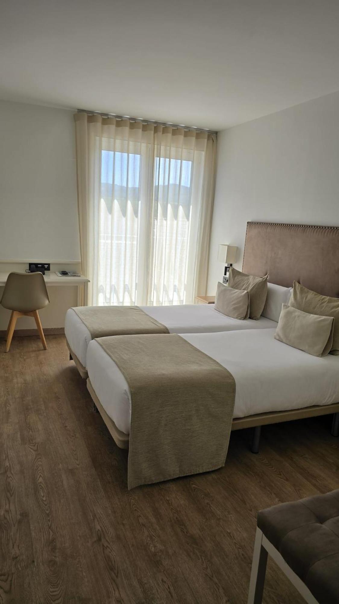 Vistalegre Hotel-Spa Portomarin Bagian luar foto