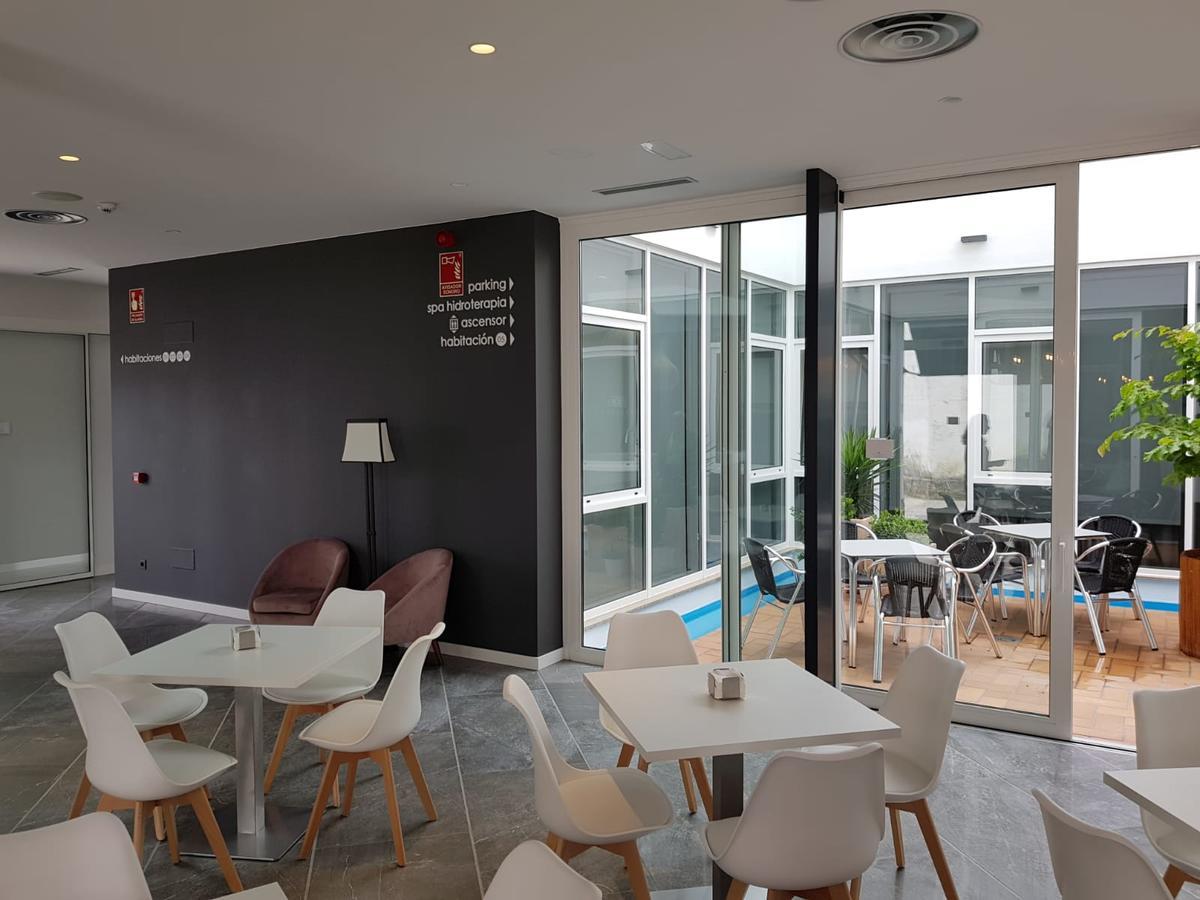 Vistalegre Hotel-Spa Portomarin Bagian luar foto